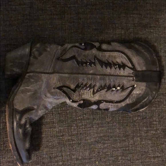 Cowgirl boots - Picture 1 of 4